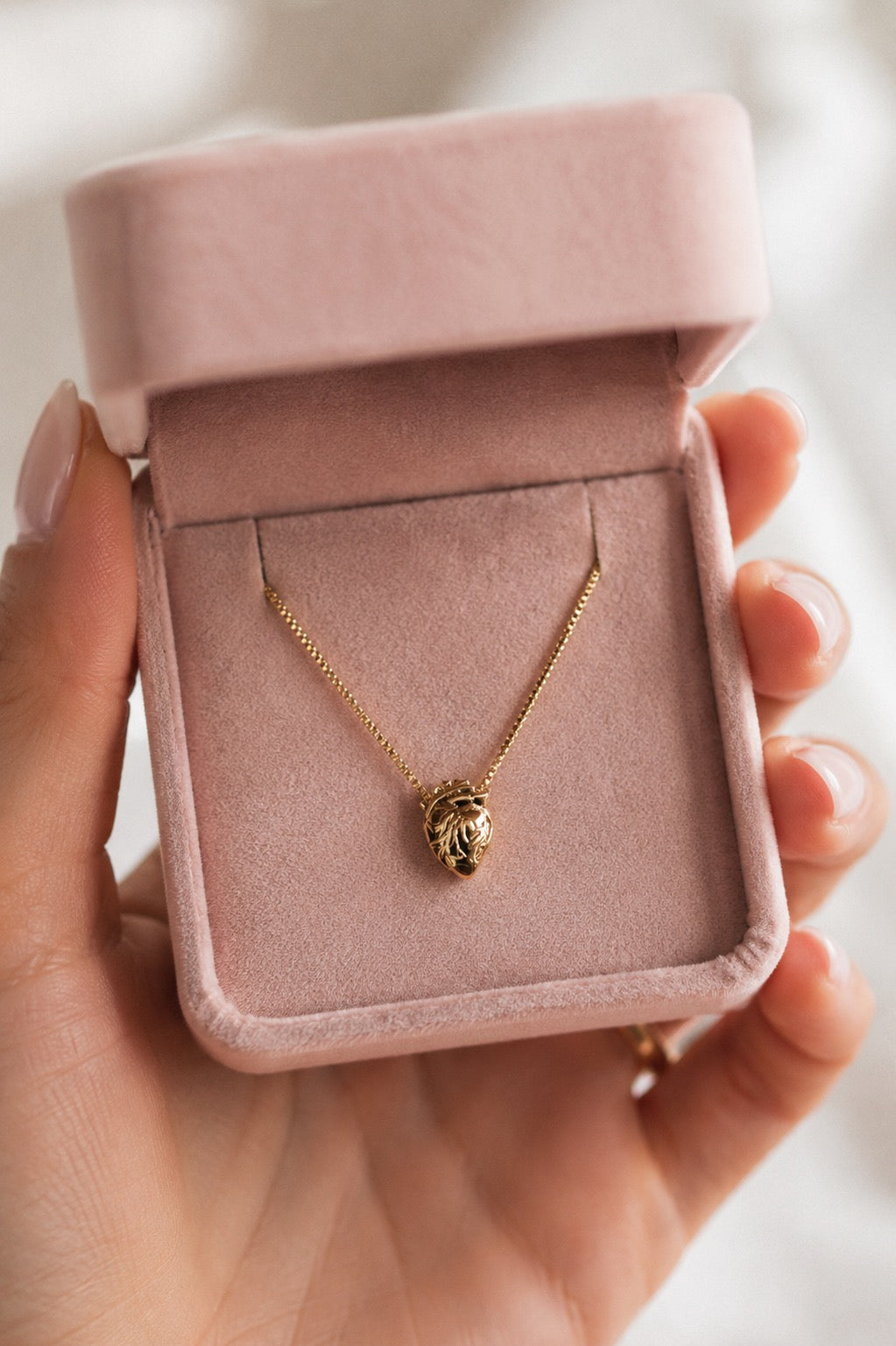 Anatomical heart necklace