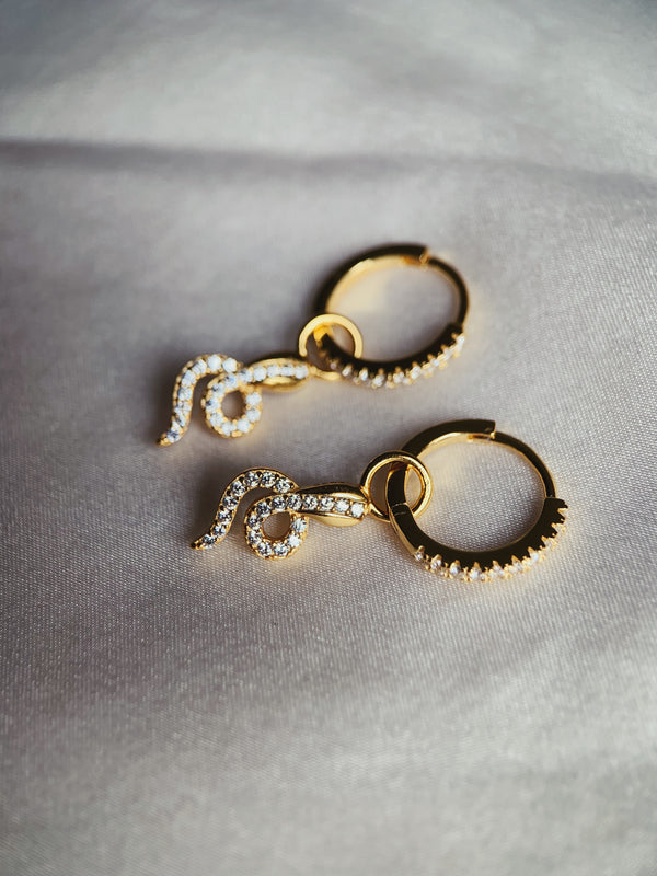 Snake pavé hoops