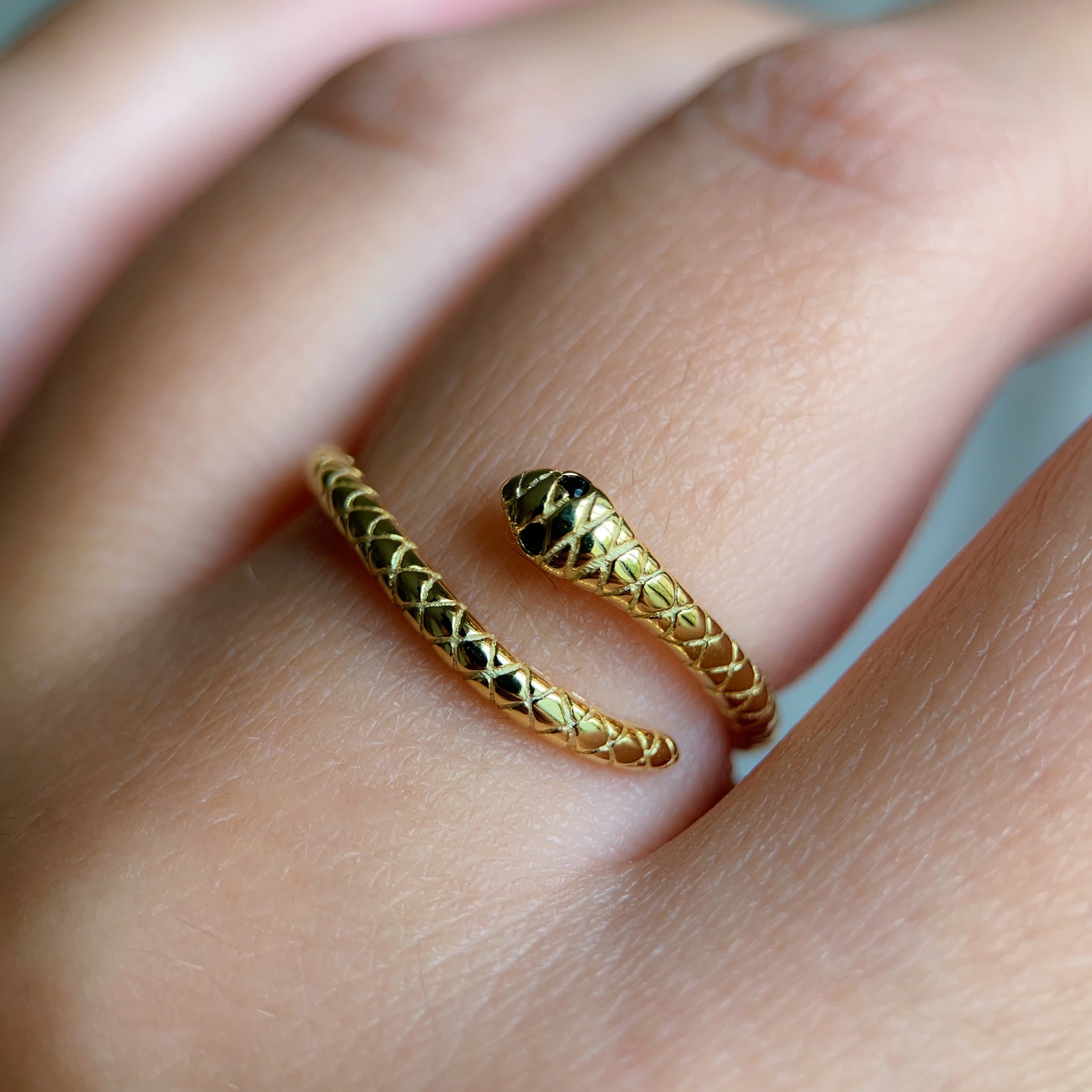 Serpent ring