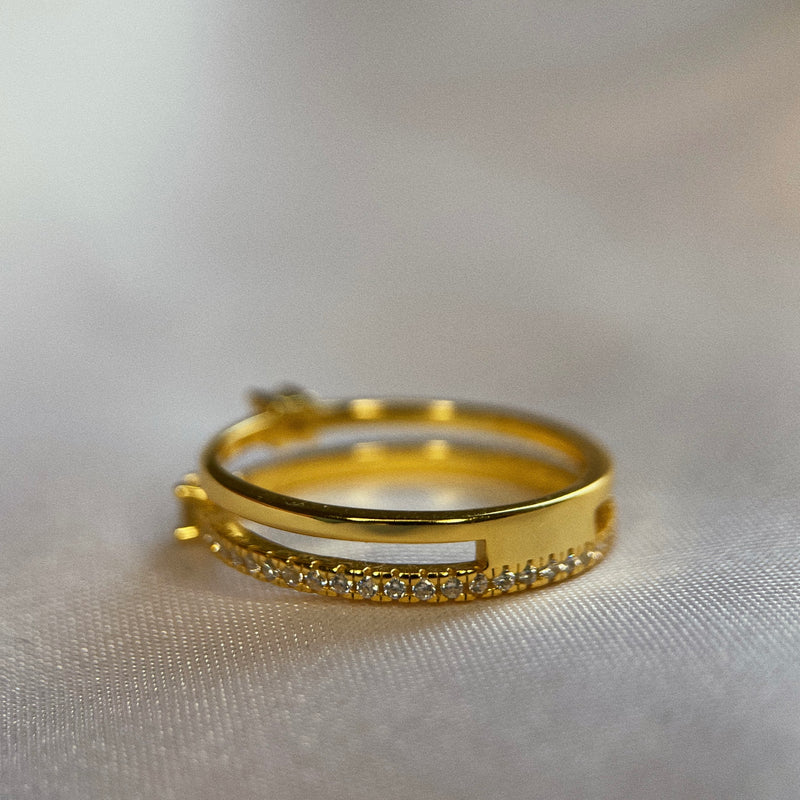 Lucente ring