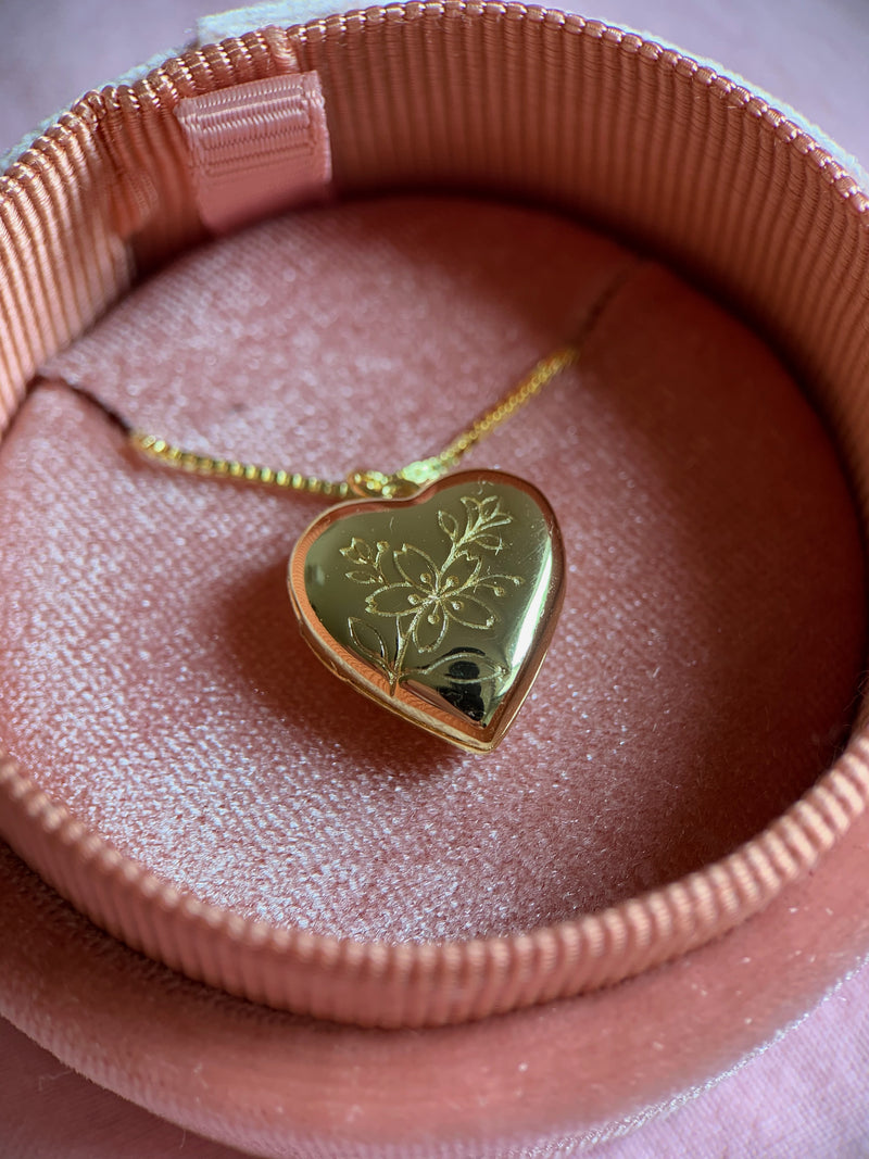 Heart locket necklace